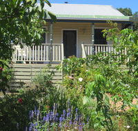 Walnut Cottage via Leongatha - Tourism Gold Coast