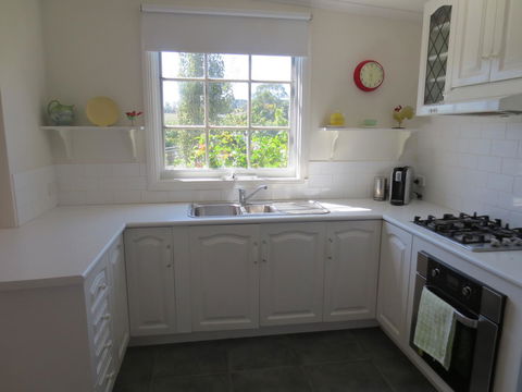 Walnut Cottage Via Leongatha - Tourism Gold Coast 4