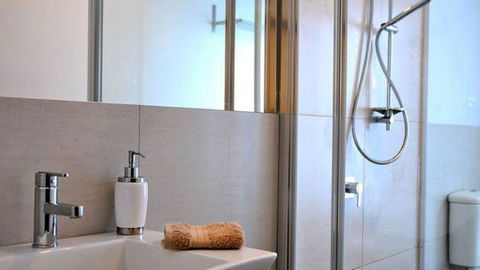 Chestnut Daylesford - Tourism Gold Coast 7