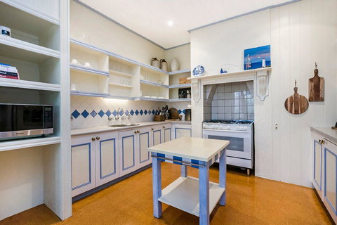 Edge17 Port Fairy Wharf - Tourism Gold Coast 4