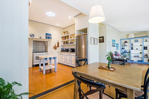 Edge17 Port Fairy Wharf - Tourism Gold Coast 3