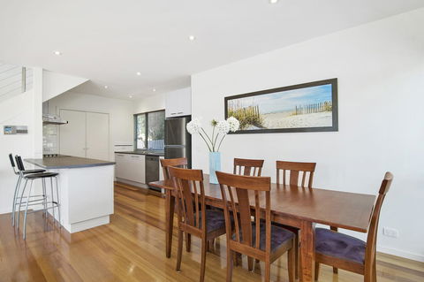 Bask At The Glade - Rejuvenate Stays - Tourism Gold Coast 10