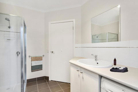 Bask At The Glade - Rejuvenate Stays - Tourism Gold Coast 13
