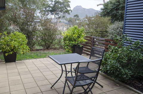 Corrugated Cottage - Gold Coast 10