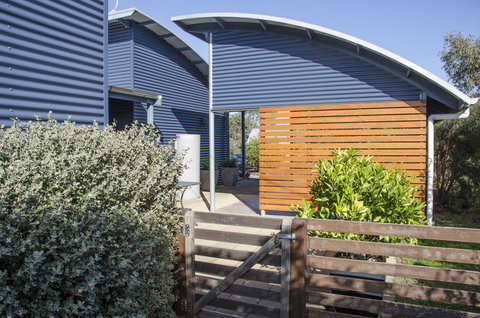 Corrugated Cottage - Gold Coast 14