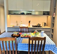 Camberwell Burke Road Apartment - Tourism Gold Coast