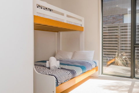 1 Sunset Place - Gold Coast 14