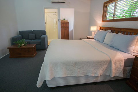 Debbie\'s Place - Tourism Gold Coast 21