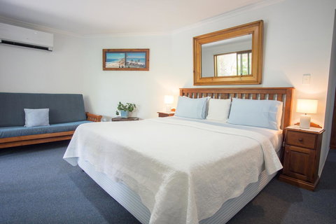 Debbie\'s Place - Tourism Gold Coast 18