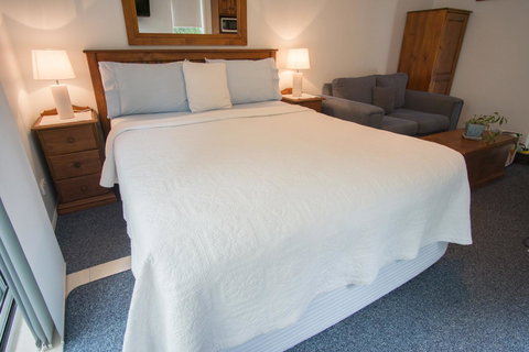 Debbie\'s Place - Tourism Gold Coast 12
