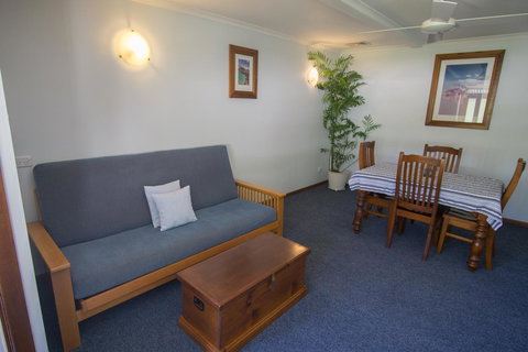 Debbie\'s Place - Tourism Gold Coast 41
