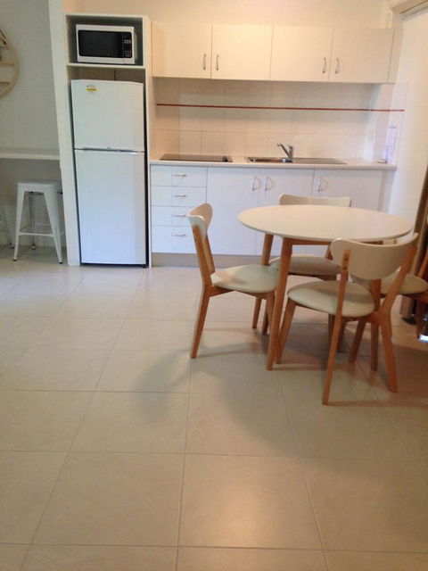 Chez Noosa Resort Motel - Tourism Gold Coast 30