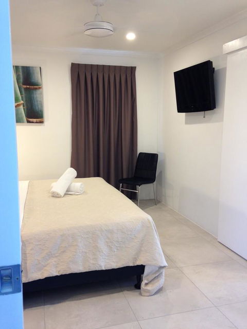 Chez Noosa Resort Motel - Tourism Gold Coast 12