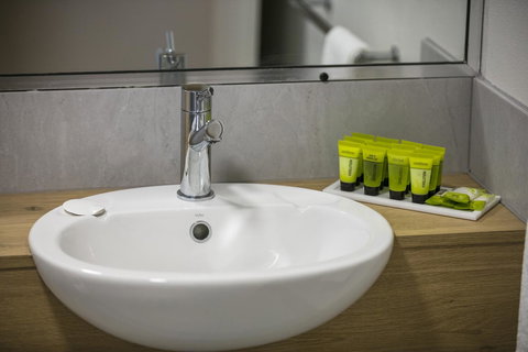 Nightcap At Kawana Waters Hotel - Tourism Gold Coast 36