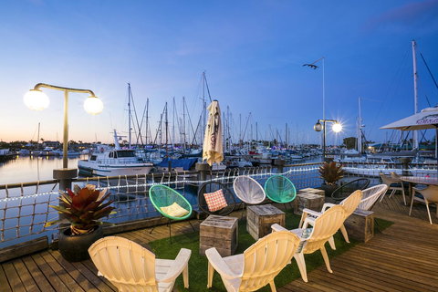 Nightcap At Kawana Waters Hotel - Tourism Gold Coast 8