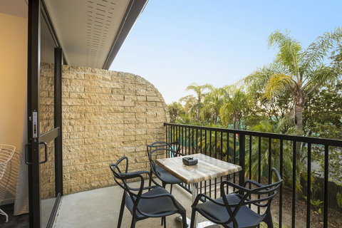 Nightcap At Kawana Waters Hotel - Tourism Gold Coast 33