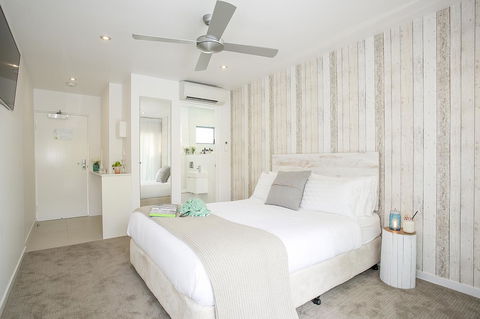 10 Hastings Street Motel - Tourism Gold Coast 11