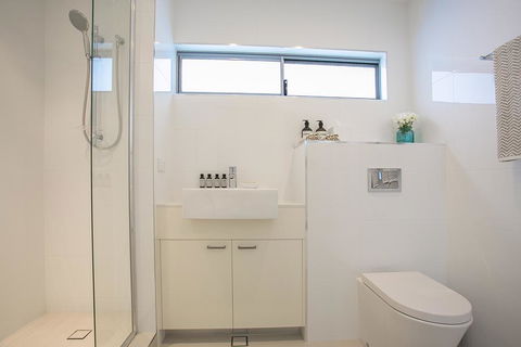 10 Hastings Street Motel - Tourism Gold Coast 4