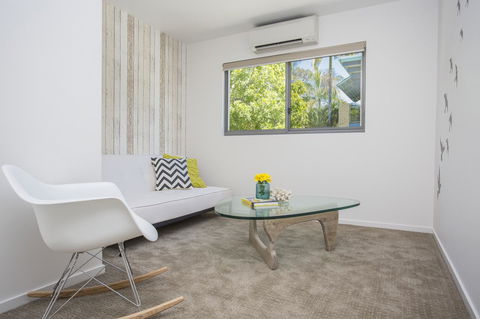 10 Hastings Street Motel - Tourism Gold Coast 26