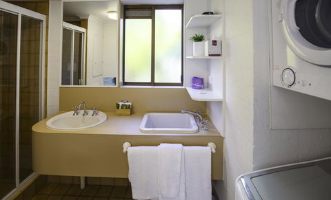 Ocean Breeze Resort - Tourism Gold Coast 34