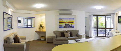 Ocean Breeze Resort - Tourism Gold Coast 15