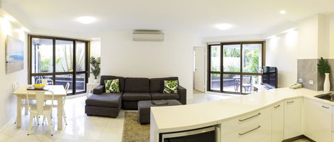 Ocean Breeze Resort - Tourism Gold Coast 11
