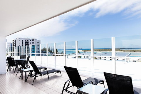 Ocean Views Resort Caloundra - Tourism Gold Coast 9