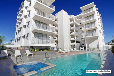 Ocean Views Resort Caloundra - Tourism Gold Coast 3