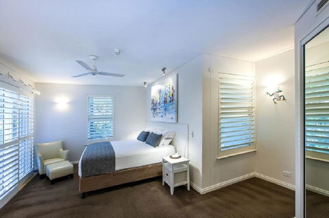 Emerald Noosa - Tourism Gold Coast 13