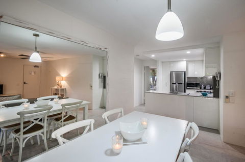 Noosa Harbour Resort - Tourism Gold Coast 28
