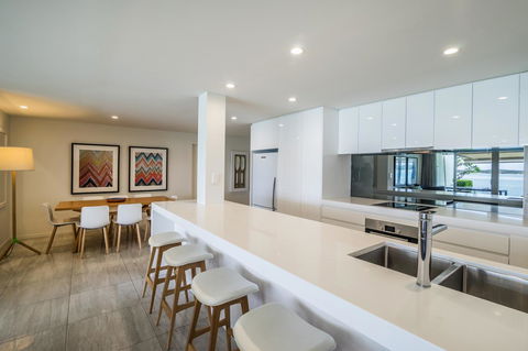 Noosa Harbour Resort - Tourism Gold Coast 42