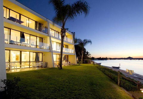 Noosa Harbour Resort - Tourism Gold Coast 20