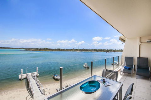 Noosa Harbour Resort - Tourism Gold Coast 36