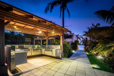 Noosa Harbour Resort - Tourism Gold Coast 18