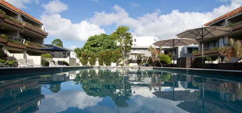 Hotel Laguna - Tourism Gold Coast 8