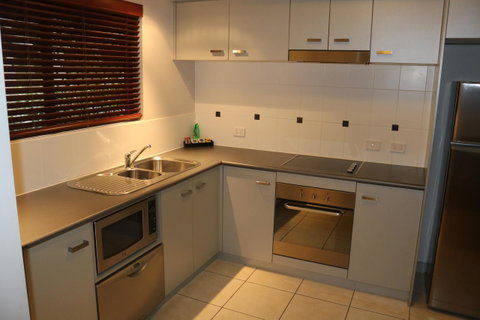 Blue Lagoon Resort - Tourism Gold Coast 29