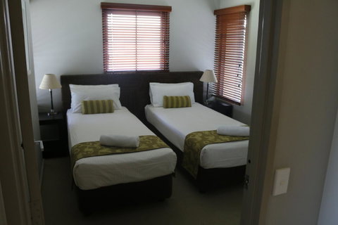 Blue Lagoon Resort - Tourism Gold Coast 31