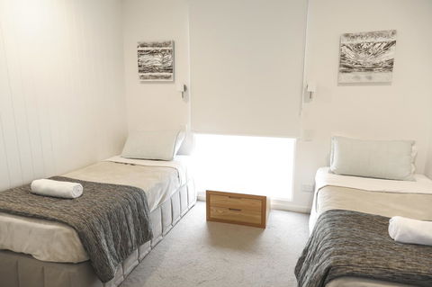 The Hastings Beach Houses - Tourism Gold Coast 20