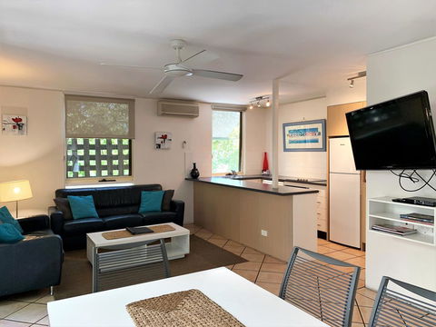 The Hastings Beach Houses - Tourism Gold Coast 9