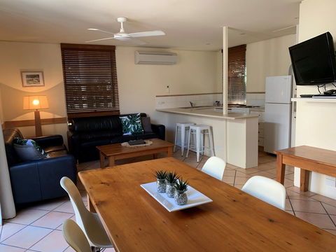 The Hastings Beach Houses - Tourism Gold Coast 13