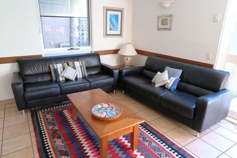The Hastings Beach Houses - Tourism Gold Coast 36