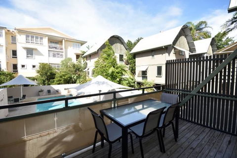 The Hastings Beach Houses - Tourism Gold Coast 11