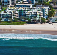 Rolling Surf Resort - Tourism Gold Coast