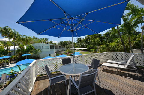 Seascape Holidays At Beachfront Terraces - Tourism Gold Coast 18