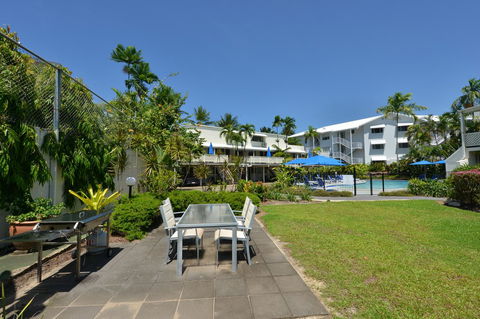 Seascape Holidays At Beachfront Terraces - Tourism Gold Coast 23