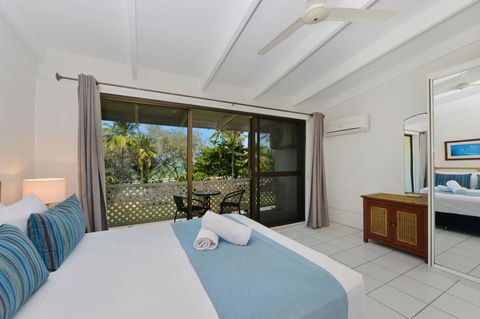 Seascape Holidays At Beachfront Terraces - Tourism Gold Coast 5