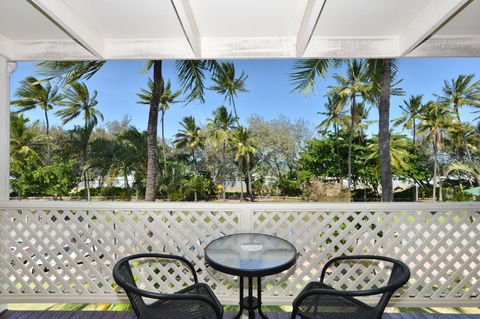 Seascape Holidays At Beachfront Terraces - Tourism Gold Coast 29