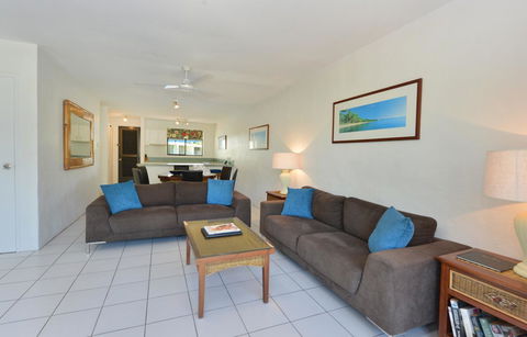 Seascape Holidays At Beachfront Terraces - Tourism Gold Coast 10