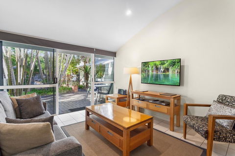 Caribbean Noosa - Tourism Gold Coast 7