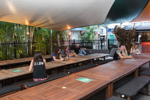 Mad Monkey Central - Tourism Gold Coast 9